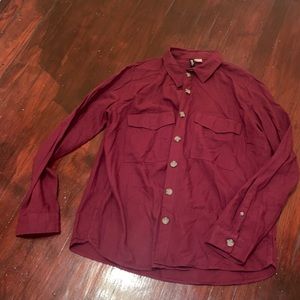 Beautiful brand new women’s/junior bottom down shirt